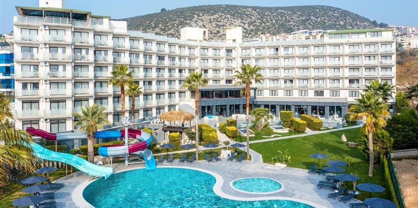 Odelia Resort Hotel คูซาดาซี ภายนอก รูปภาพ