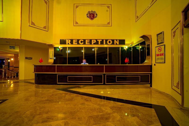 Odelia Resort Hotel คูซาดาซี ภายนอก รูปภาพ