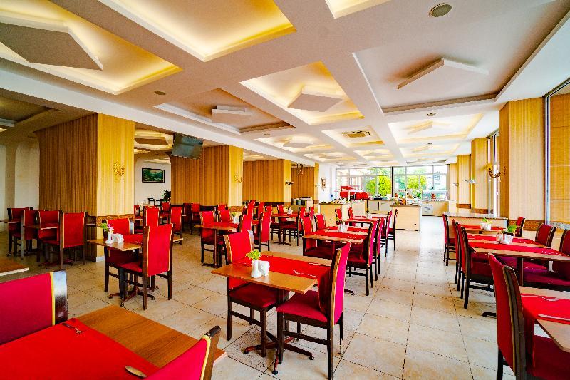 Odelia Resort Hotel คูซาดาซี ภายนอก รูปภาพ